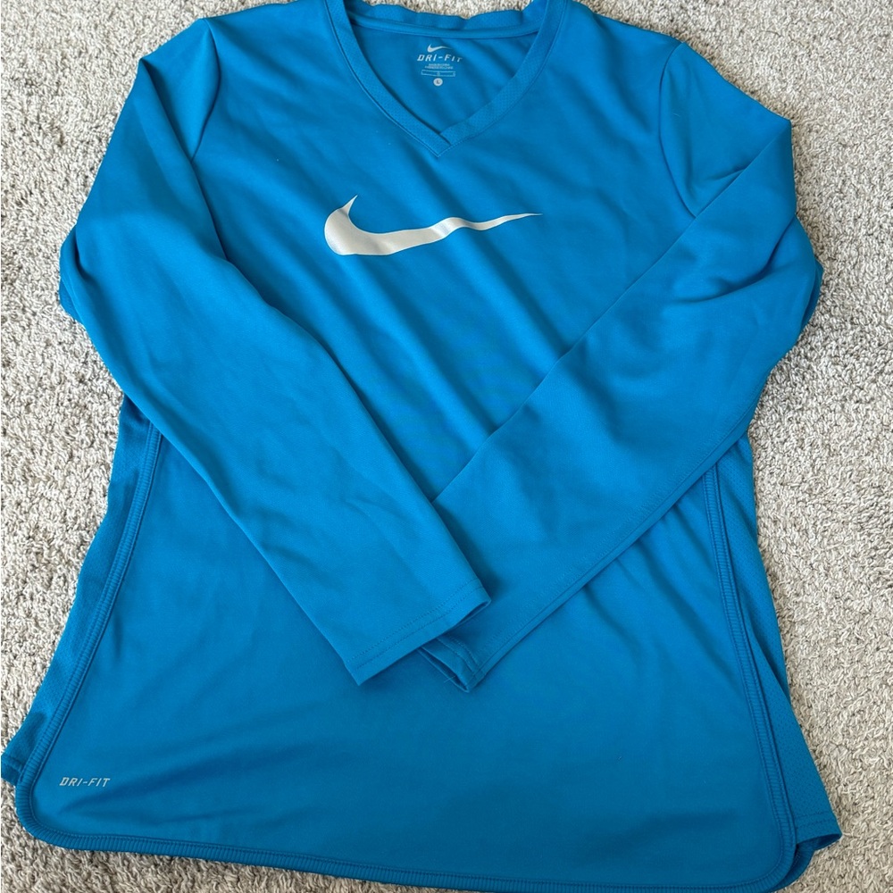 Nike Dri-Fit long sleeve shirt